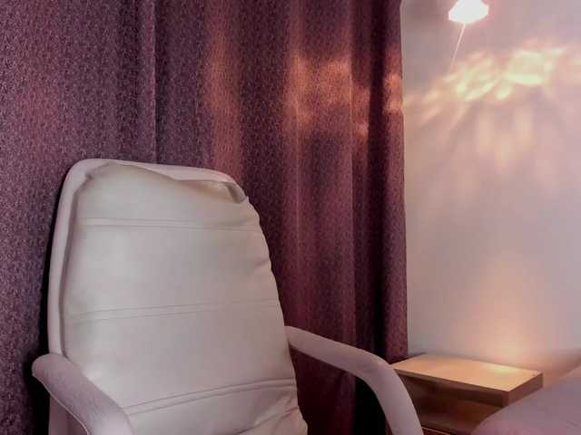 Sara-Parkeer's BongaCams show and profile