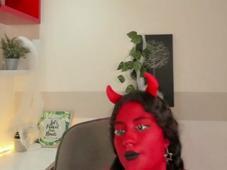 Alexa-Daddario Porn Show