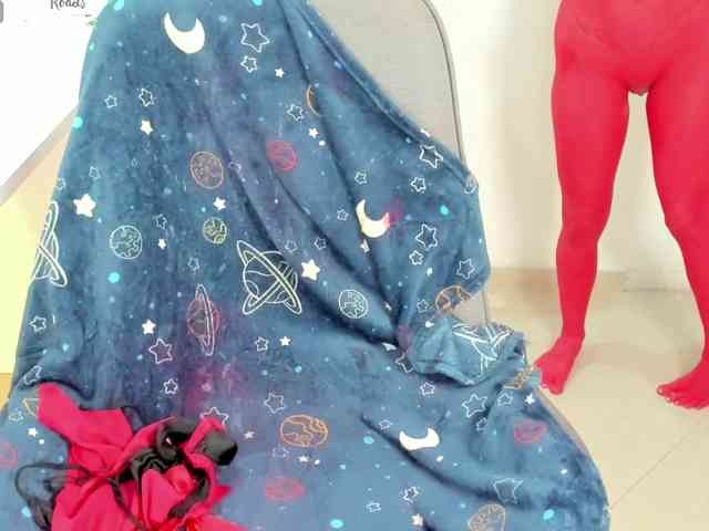 Alexa-Daddario Alexa-Daddario