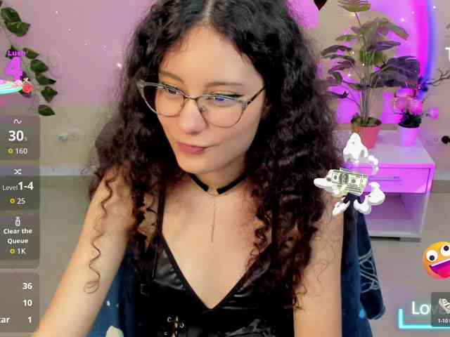 Alexa-Daddario webcam