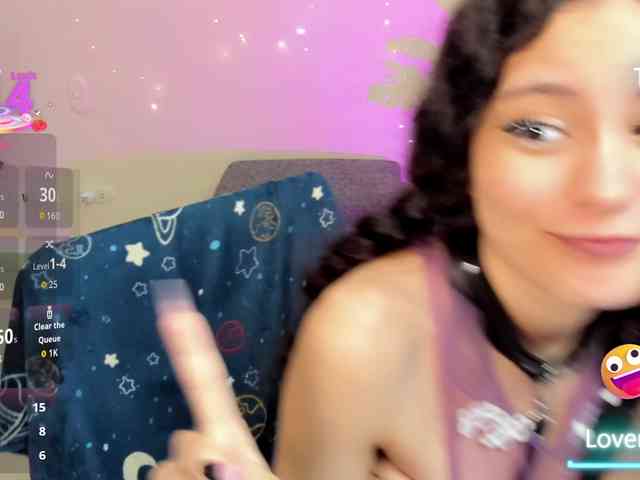 Alexa-Daddario webcam