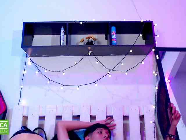 MAXIMILIANO-HOT