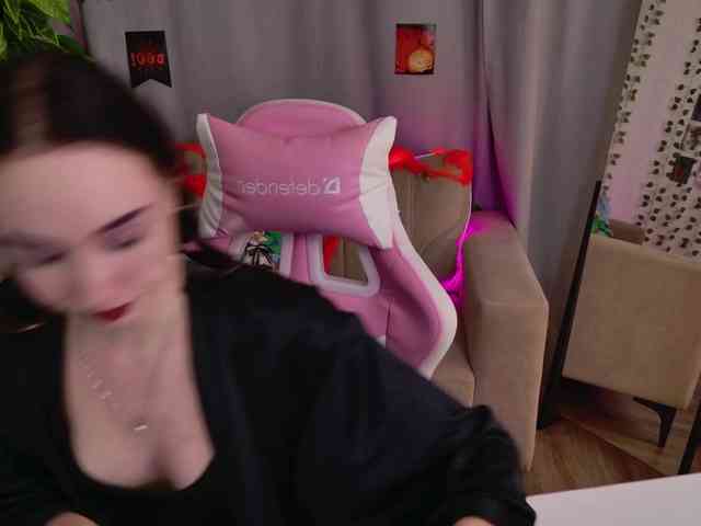 MonikaCarter bongacams