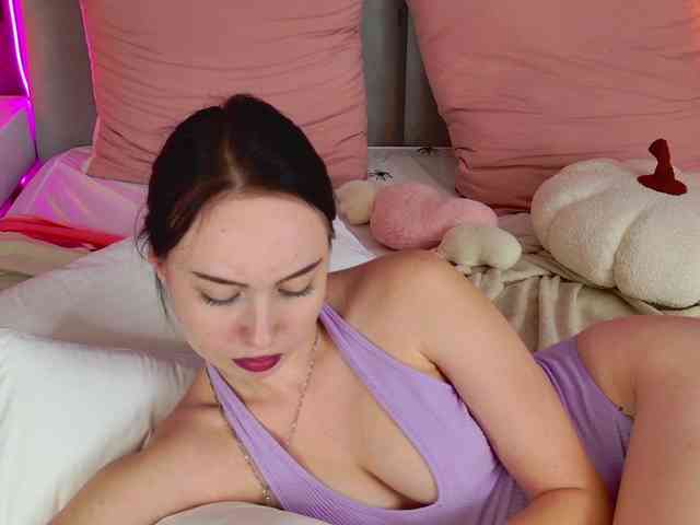 naked chatroom MonikaCarter