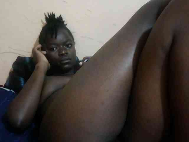 PrettyLove Live Webcam on BongaCams