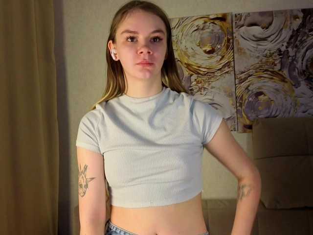 Angelok3 from BongaCams