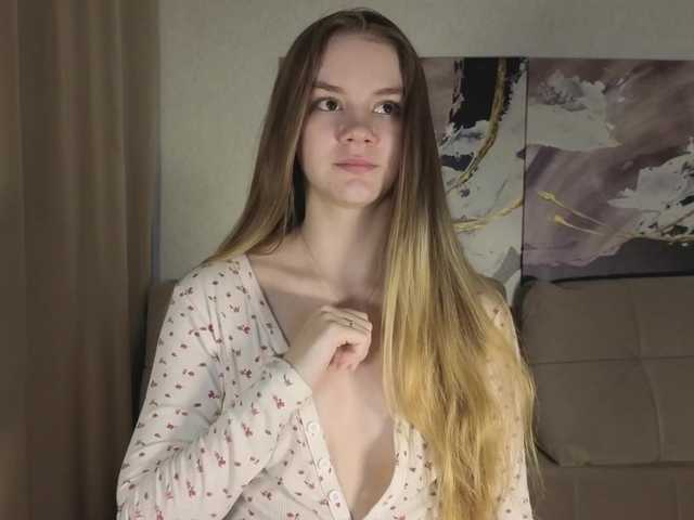 Angelok3 from BongaCams