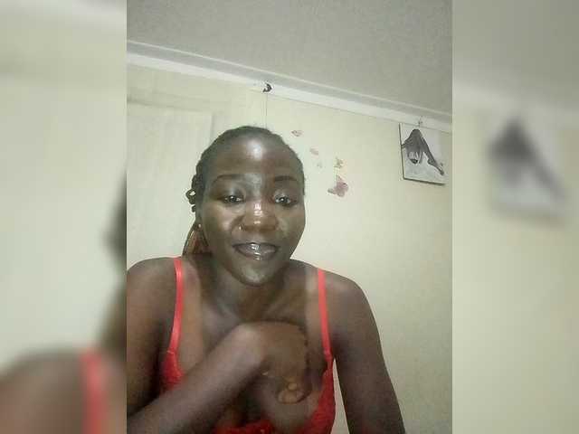 Profile and Statistics for Sexyrozel on BongaCams