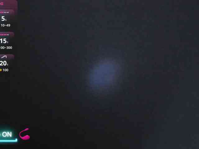 MiiaaCollinss webcam