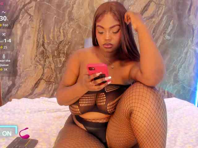 MiiaaCollinss MiiaaCollinss