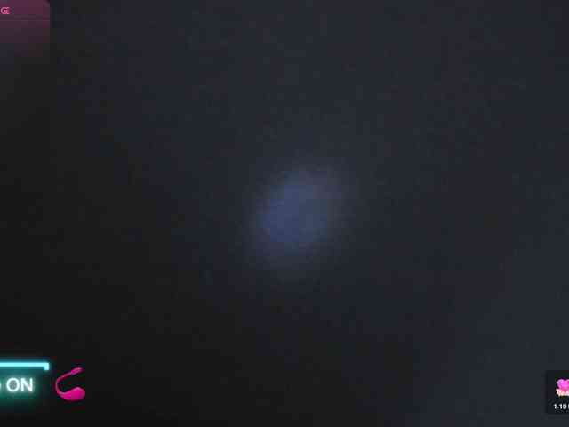 MiiaaCollinss webcam