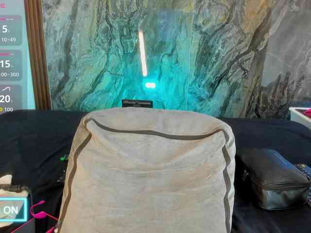 MiiaaCollinss MiiaaCollinss