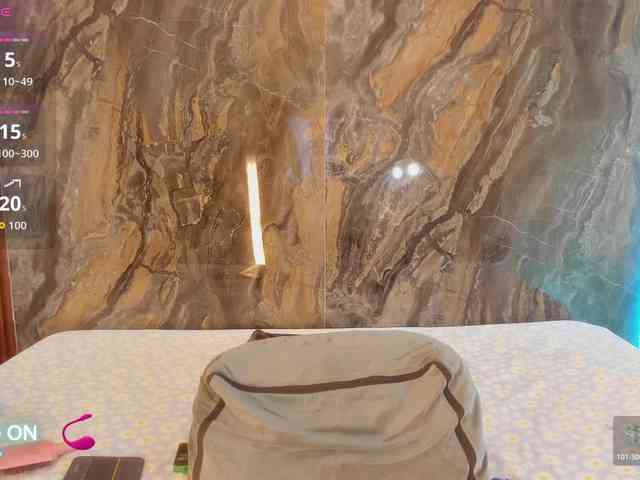 MiiaaCollinss MiiaaCollinss