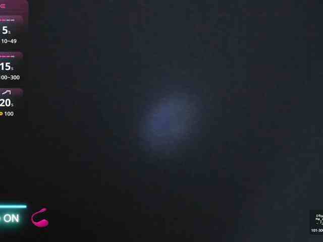 MiiaaCollinss webcam