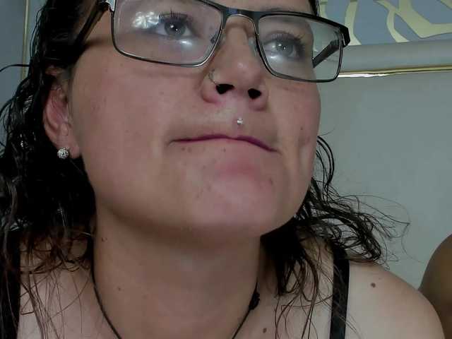 midnightlust-vc from BongaCams