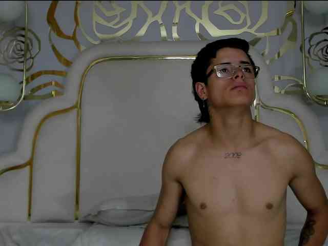 midnightlust-vc webcam