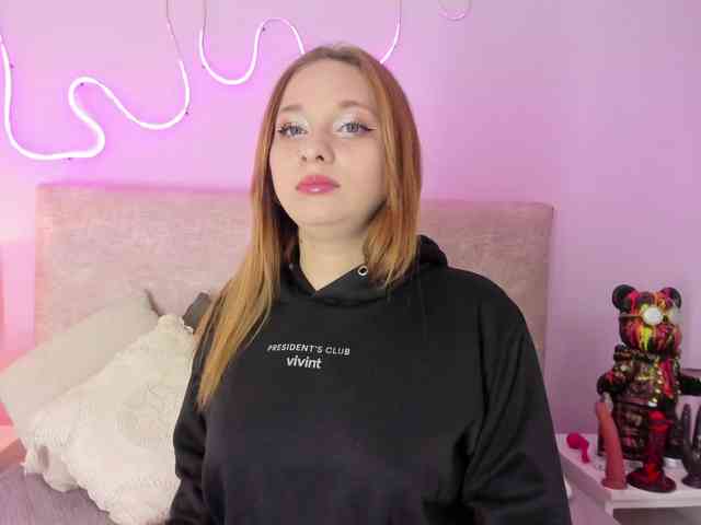 EmmaRae149 webcam