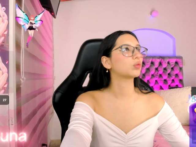 luniverse Live Cam on BongaCams