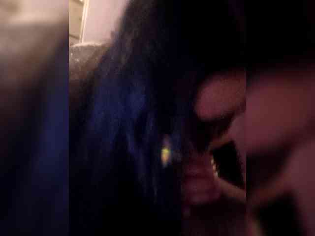 MilaMaks webcam