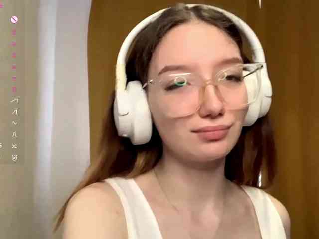 KarolineZarro webcam