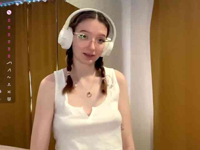 KarolineZarro webcam