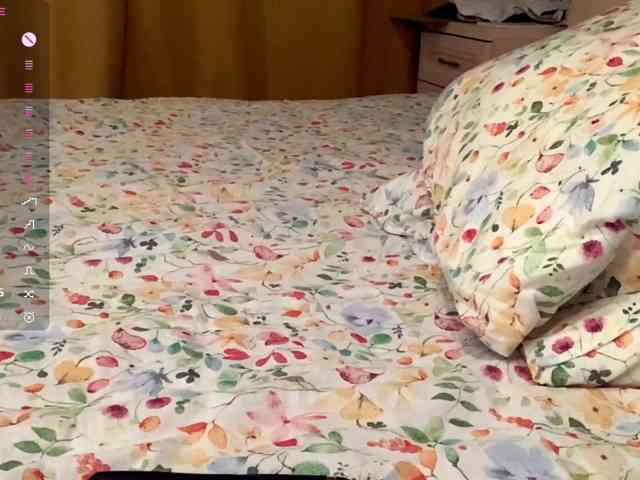 KarolineZarro webcam