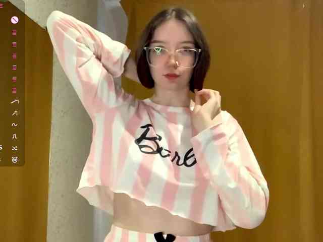 KarolineZarro webcam