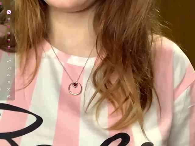 KarolineZarro webcam