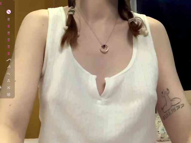KarolineZarro webcam