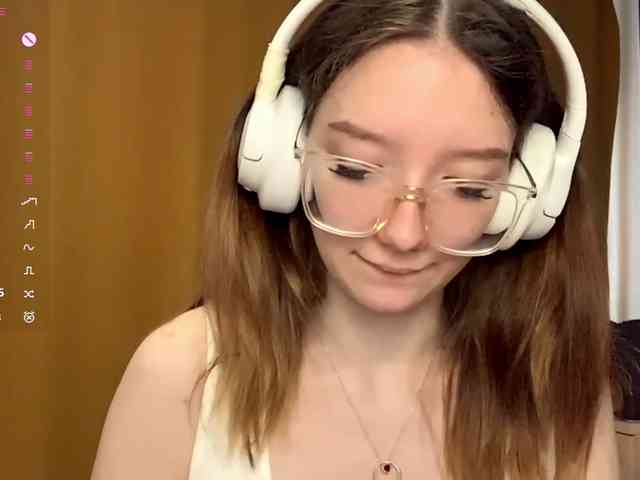 KarolineZarro webcam
