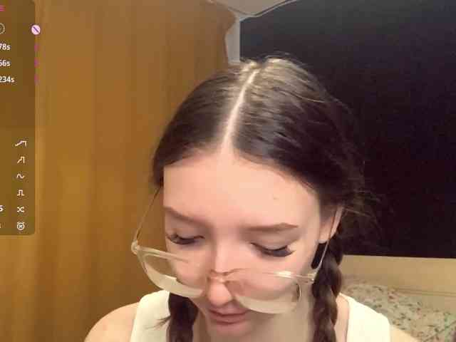 KarolineZarro webcam