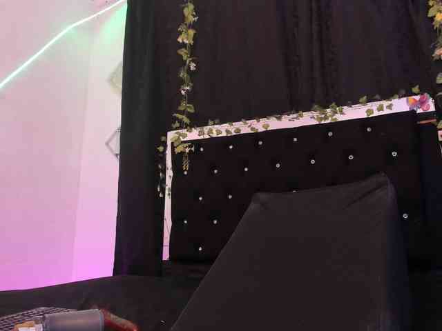 CloeeSaenz CloeeSaenz