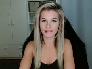 KristineNatural Porn Show