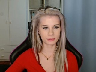 KristineNatural Porn Show