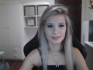 KristineNatural Porn Show