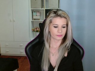KristineNatural Porn Show