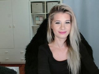 KristineNatural Porn Show