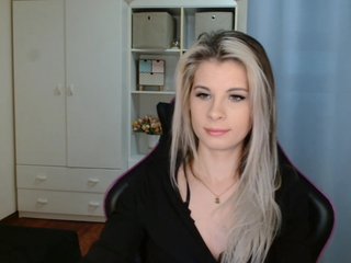 KristineNatural Porn Show