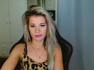 KristineNatural Porn Show