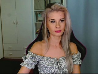 KristineNatural Porn Show