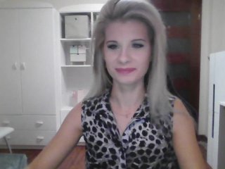 KristineNatural Porn Show