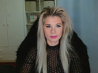 KristineNatural Porn Show