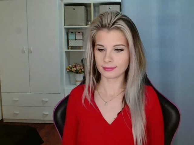 KristineNatural webcam