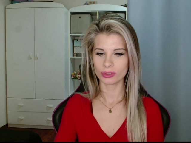 KristineNatural's BongaCams show and profile