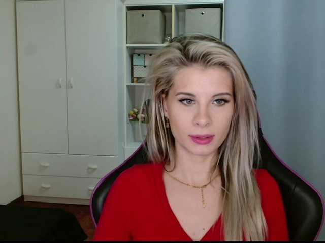 KristineNatural's BongaCams show and profile