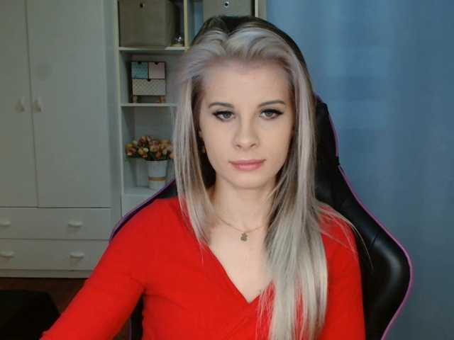 KristineNatural's BongaCams show and profile