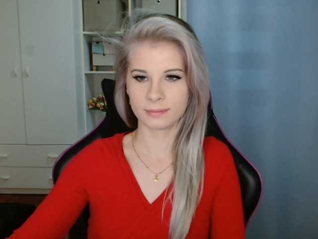 KristineNatural webcam