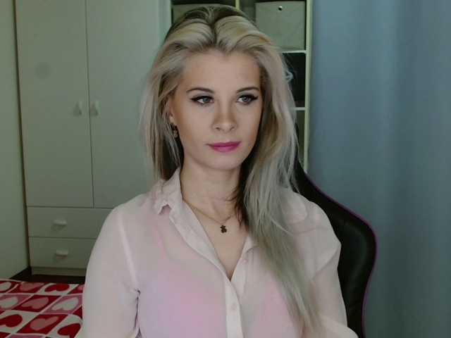 KristineNatural from BongaCams is Freechat