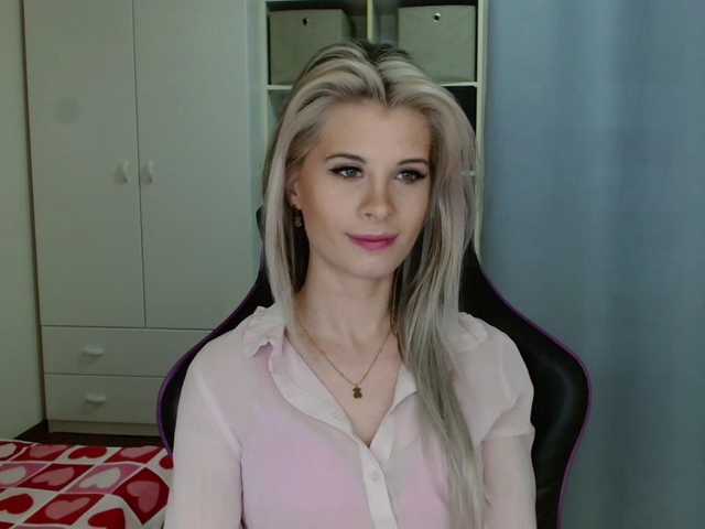 KristineNatural from BongaCams is Freechat