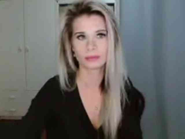 KristineNatural webcam